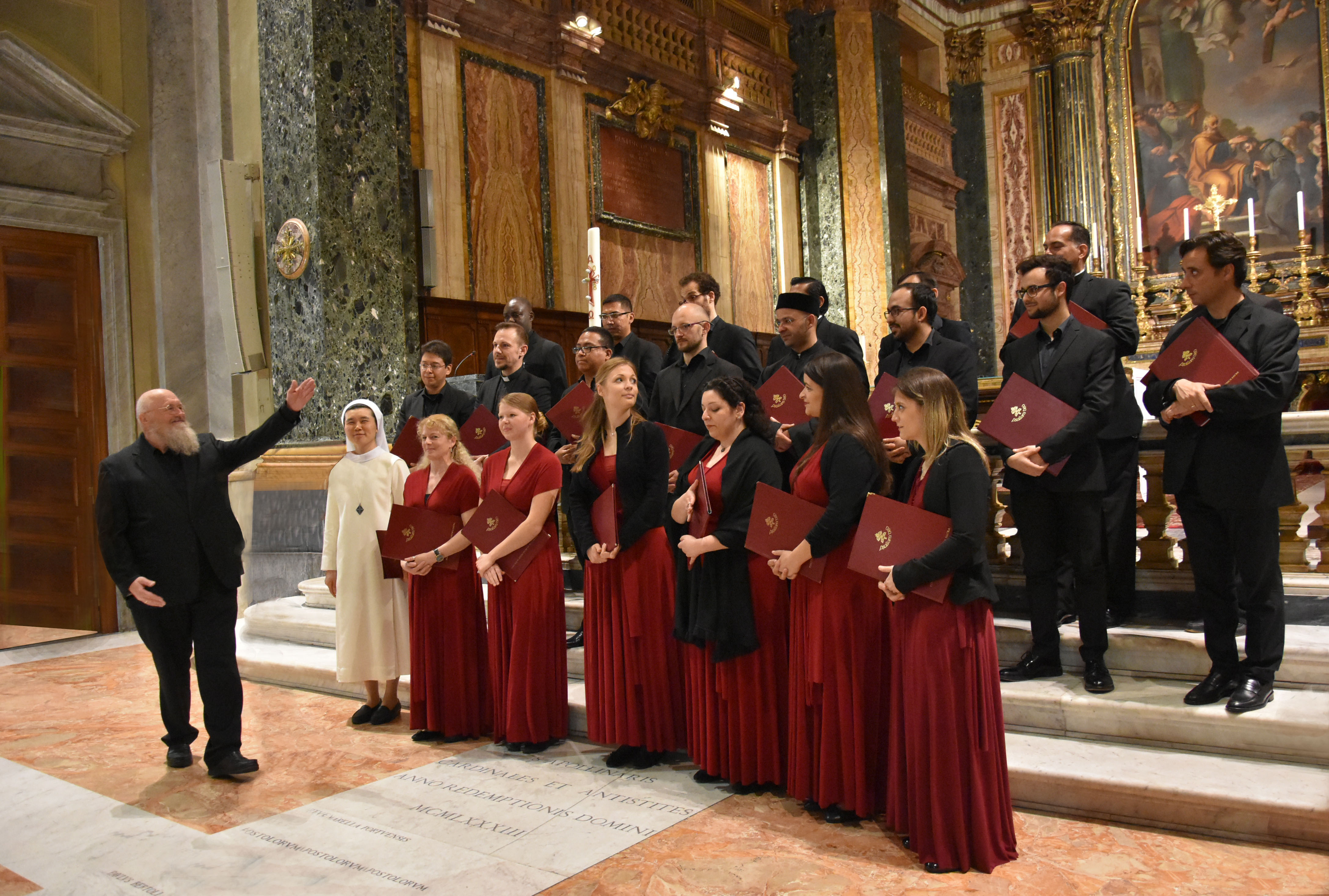 Tutto pronto a Padula per il concerto della Schola Cantorum del Pontificio Istituto