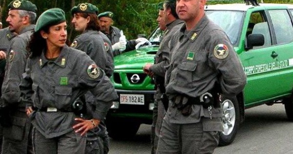 Padula: sequestrata dalla forestale una discarica abusiva