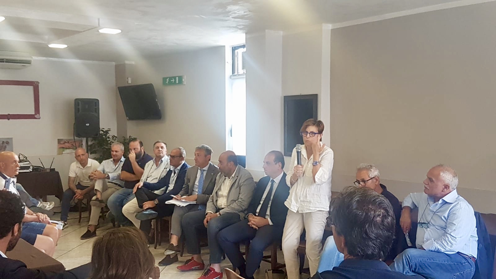 Tavola rotonda a Battipaglia sul futuro del commercio