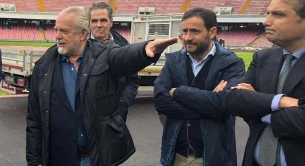 Napoli, il Comune regala il San Paolo a De Laurentiis