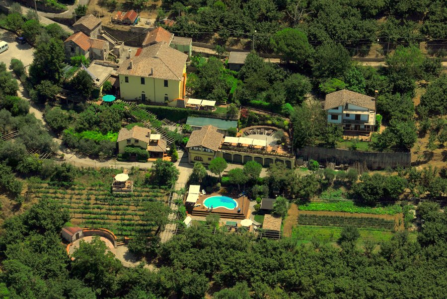 Turismo: boom di prenotazioni negli agriturismi salernitani. Sold out per ferragosto