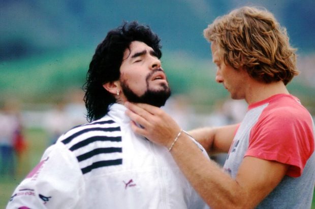 Maradona senza maschere: il film capolavoro sul dolore dietro il mito