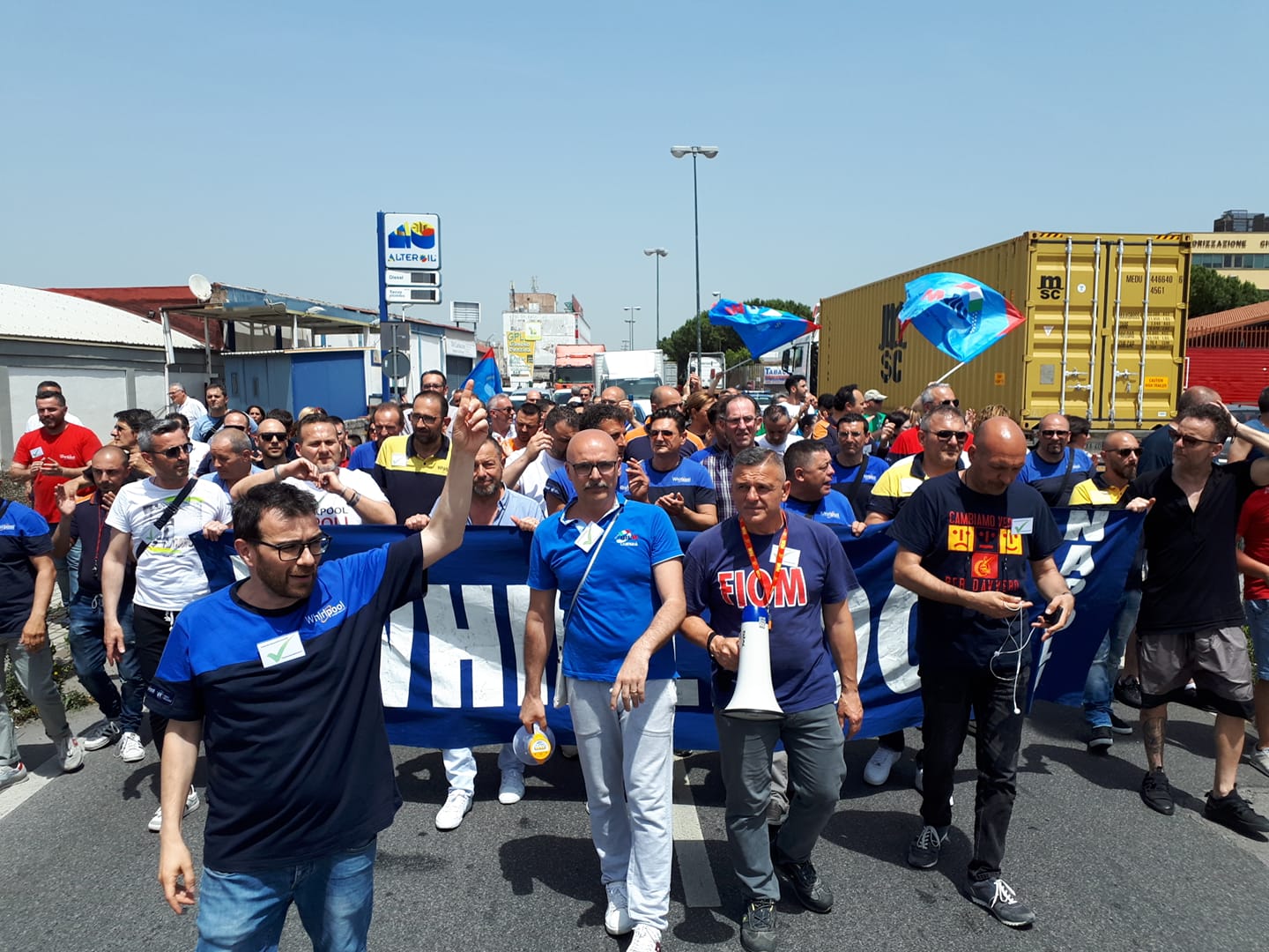 Whirlpool, Napoli: una commedia sulla pelle dei lavoratori