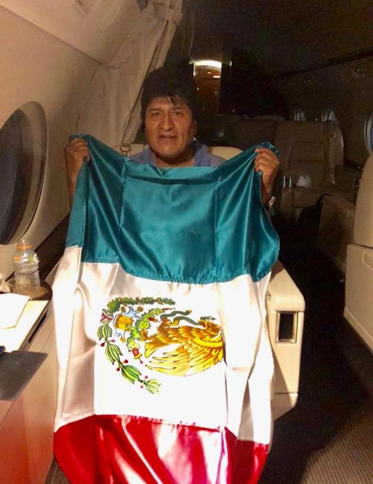 Bolivia, Morales accetta asilo in Messico: i golpisti fascisti volevano ucciderlo