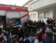Grumo Nevano, pompieri in parrocchia: lezione sul “rischio botti di Capodanno”