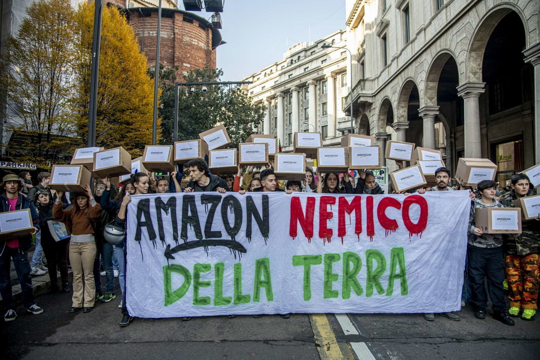 Friday For Future, 350 mila ragazzi in piazza per il clima