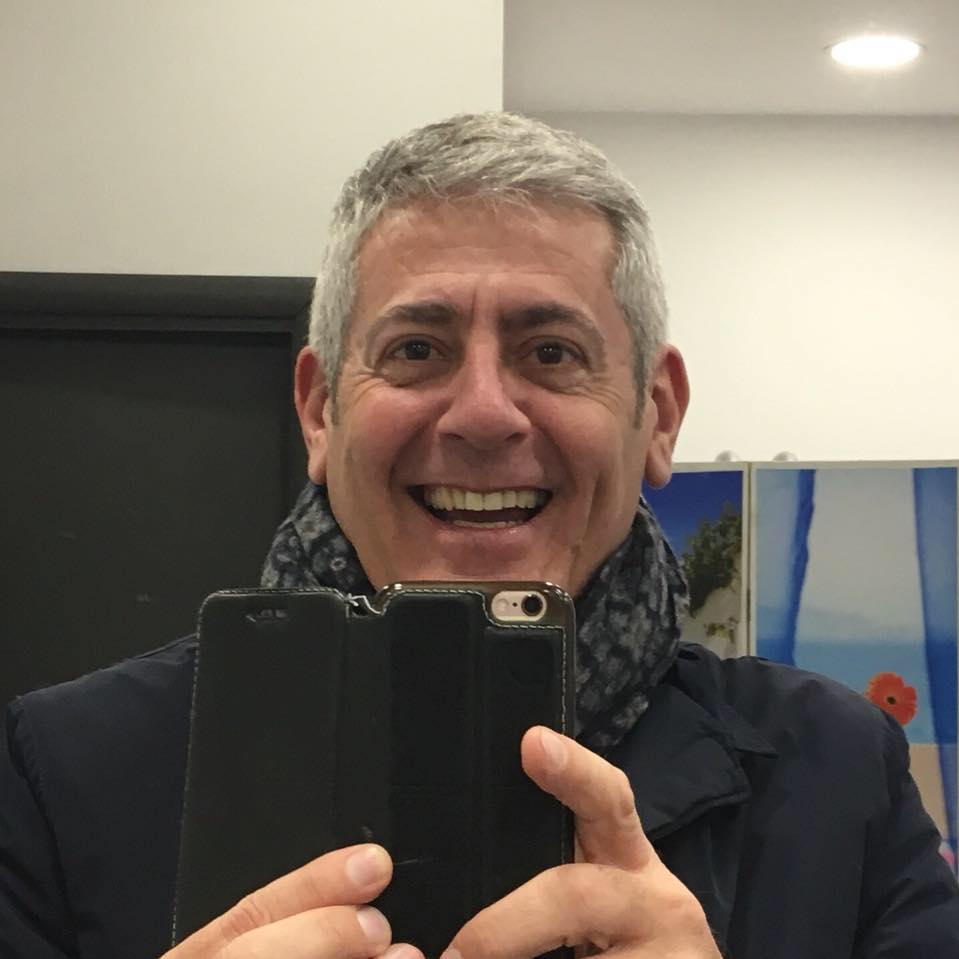 Napoli affonda nella spazzatura, municipalità Vomero contro vertici Asia: “Tornatevene a casa”