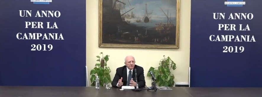 Regione, De Luca esalta i risultati ma tace sui fallimenti