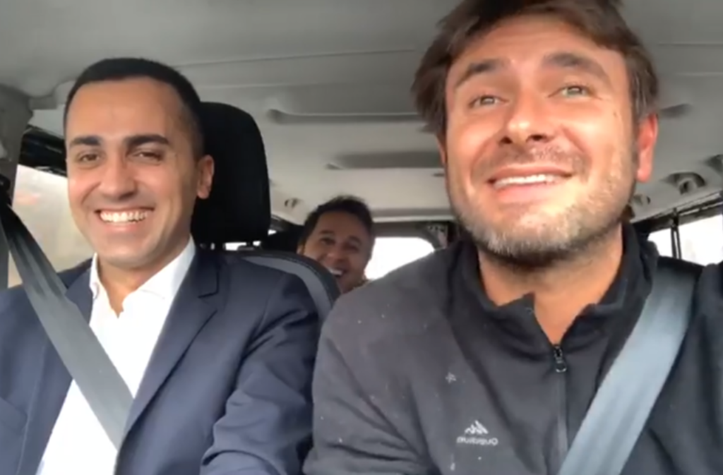 Di Maio e Di Battista contro il  Fondo stritola stati: “Centralità ai cittadini e al Parlamento”
