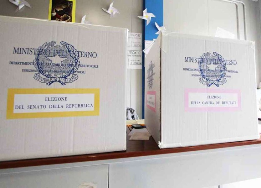 Napoli, suppletive: candidato unitario dei piddini e degli arancioni