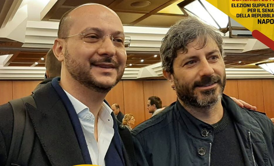 Assemblea M5s Campania: un plebiscito di No al Pd, a De Luca e de Magistris