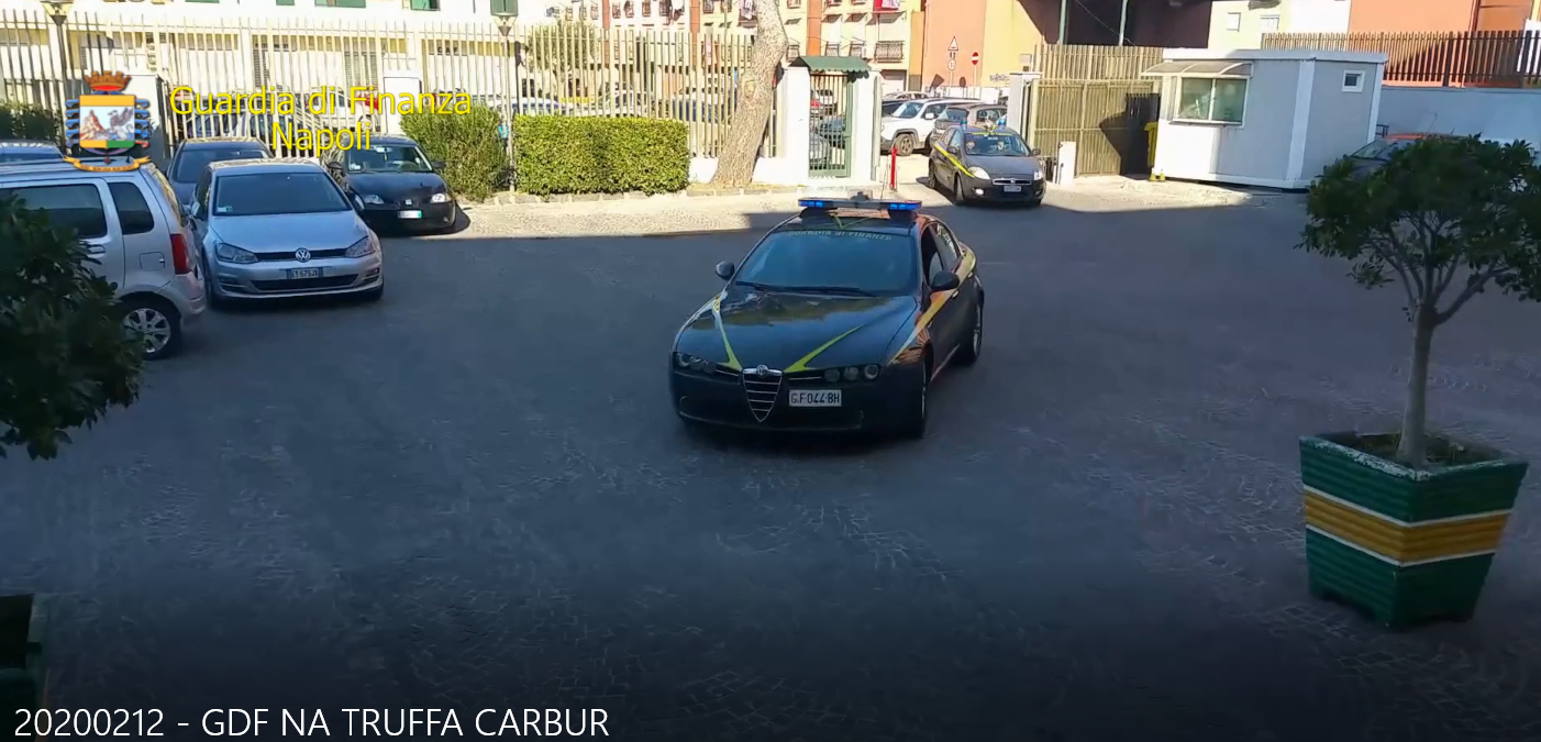 Napoli, smascherata la cricca che truffava Asia: 14 denunciati
