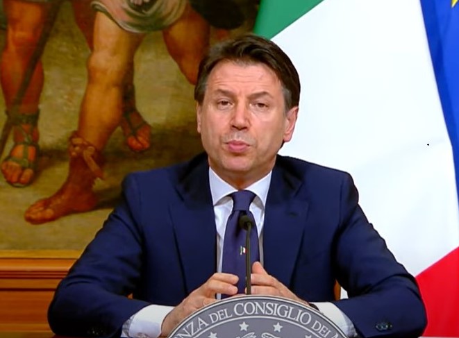 Coronavirus, ok di Conte a visite familiari e rientri dei fuori sede dal 4 maggio