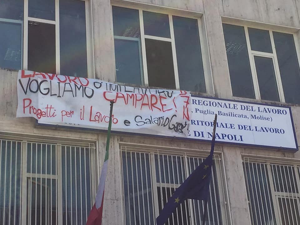 Napoli, collocamento occupato dai disoccupati