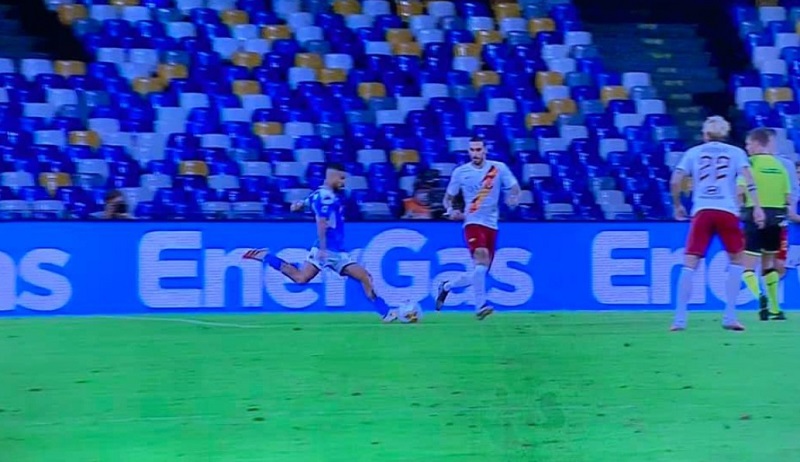 Capolavoro Insigne, Roma ko: il Napoli l’aggancia al 5° posto