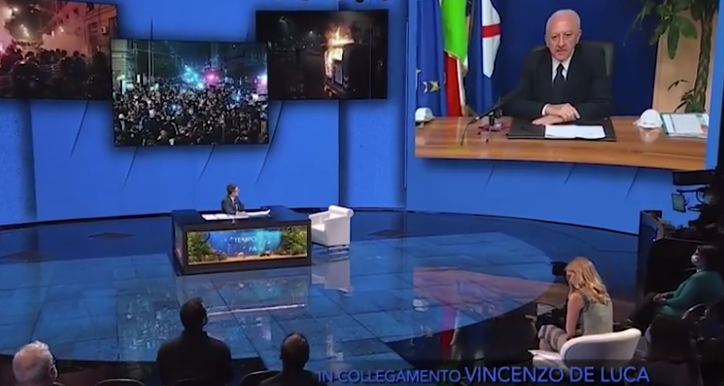 Campania, De Luca continua a insultare: “in piazza c’erano  fascisti e pezzi di m…”