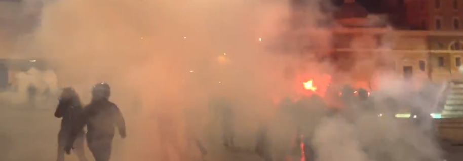 Covid, Roma: scontri e proteste contro il coprifuoco