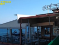 Napoli, blitz finanzieri a Posillipo: sequestrato ristorante “Reginella” per bancarotta fraudolenta