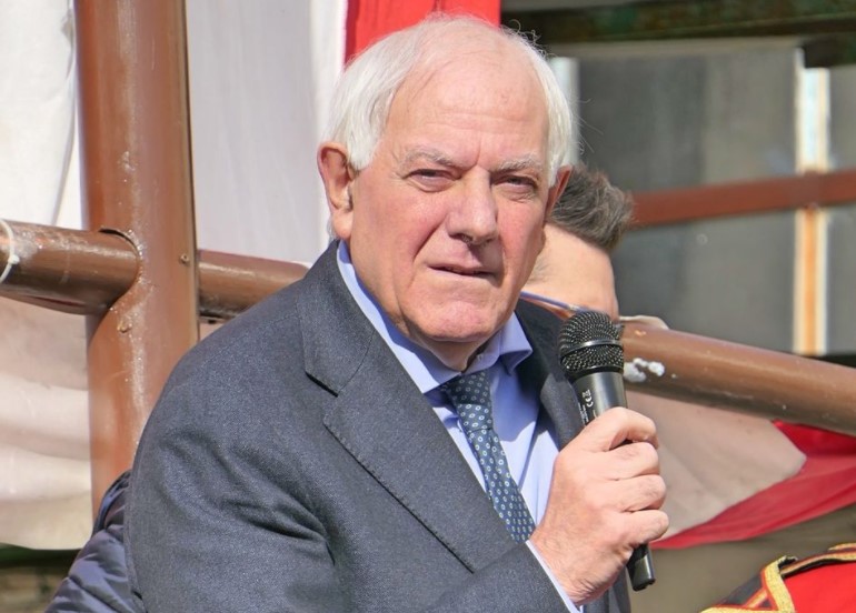 Melito, il sindaco Amente è morto per Covid