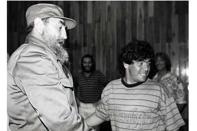 Diego e Fidel giocheranno insieme in cielo