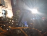 Napoli, piazza Cavour: cade un albero, giovane ferito
