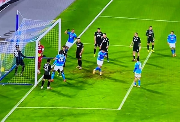 Coppa Italia, il Napoli doma un Empoli tenace