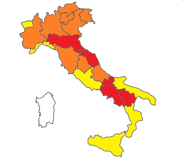 La Campania è rossa anche se il suo Rt scende sotto 1