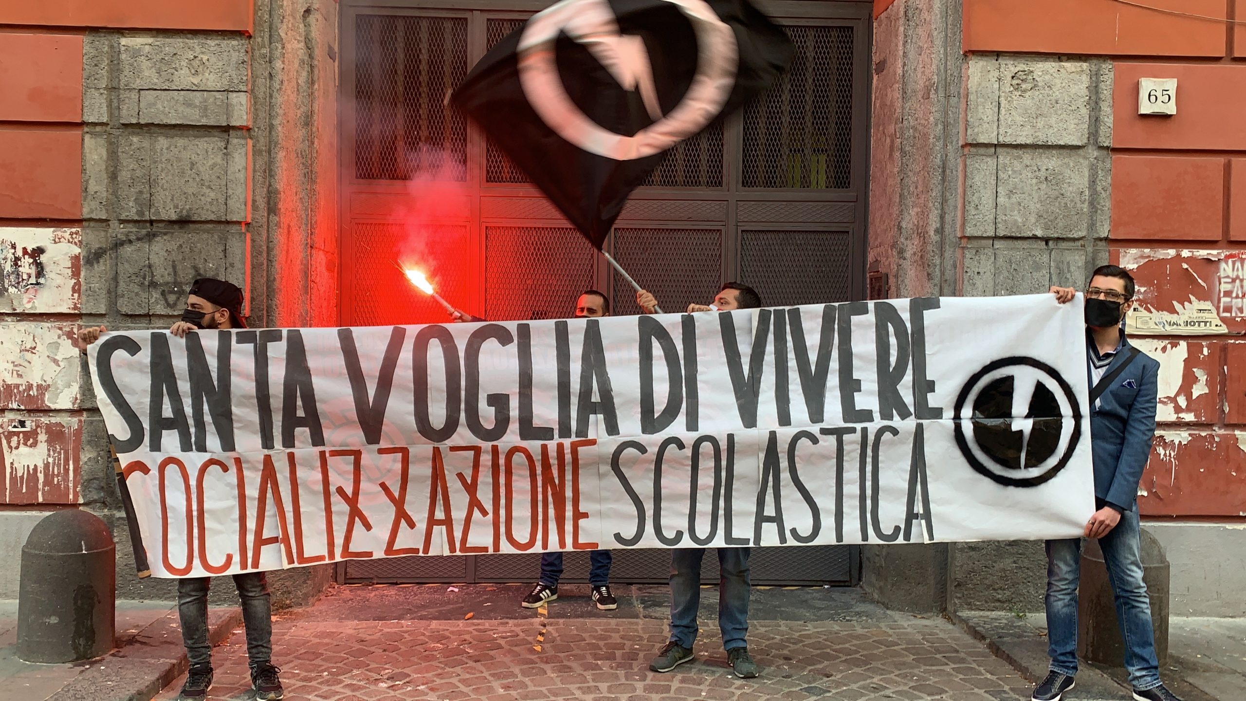 Blocco studentesco: “Socializzazione scolastica, ora!”