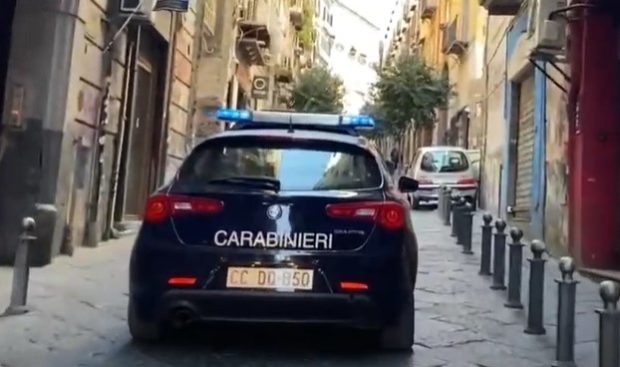 Napoli, scacco al clan Sibillo: 21 arresti