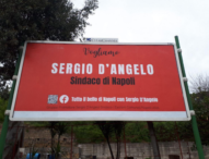 Napoli, cento manifesti per Sergio D’Angelo candidato sindaco
