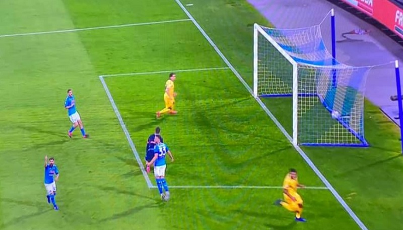 Faraoni e le mummie: il Napoli fa solo pari col Verona, addio Champions