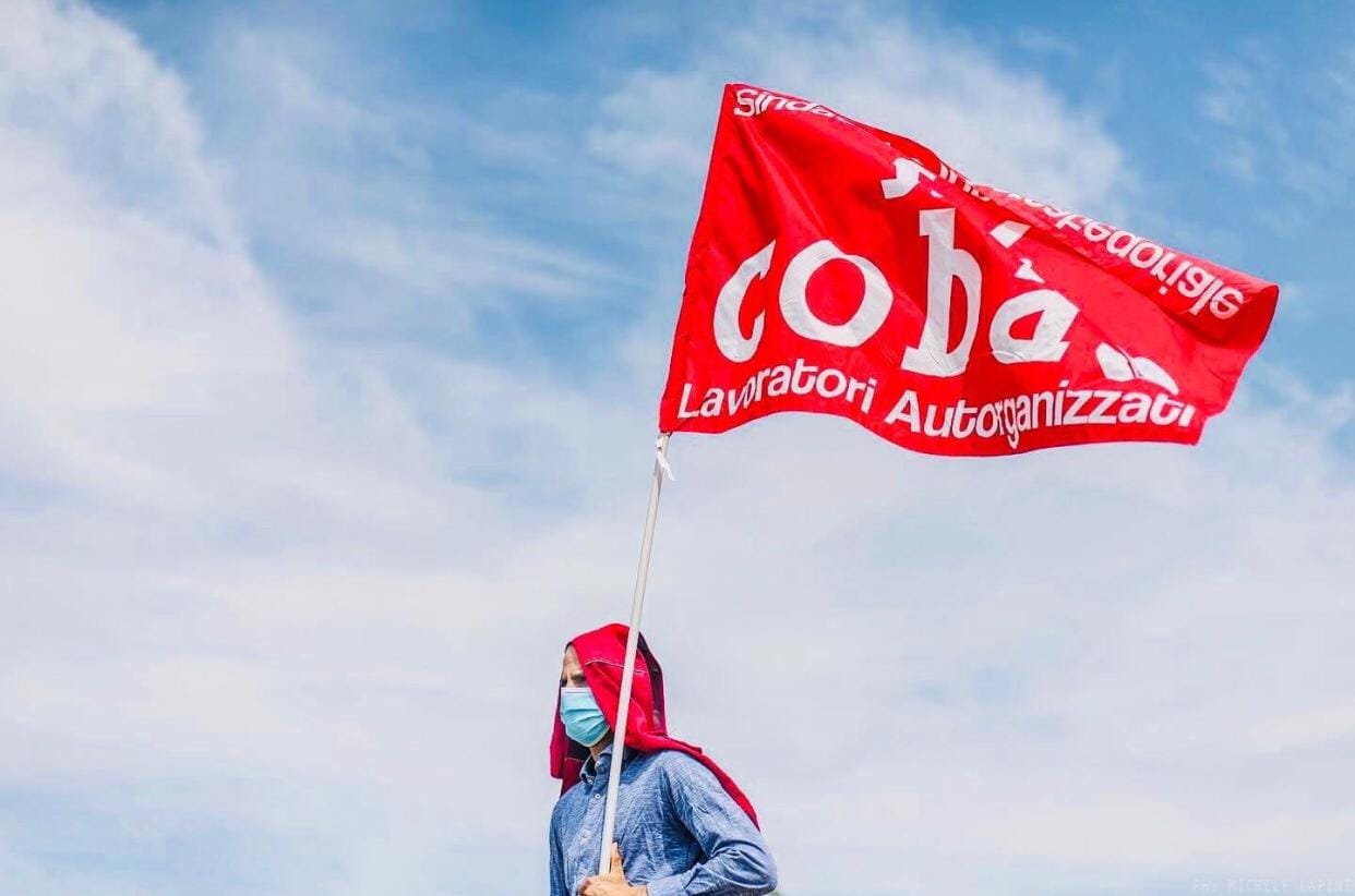 Napoli, i portuali non caricano le armi per Israele e solidarizzano con i palestinesi