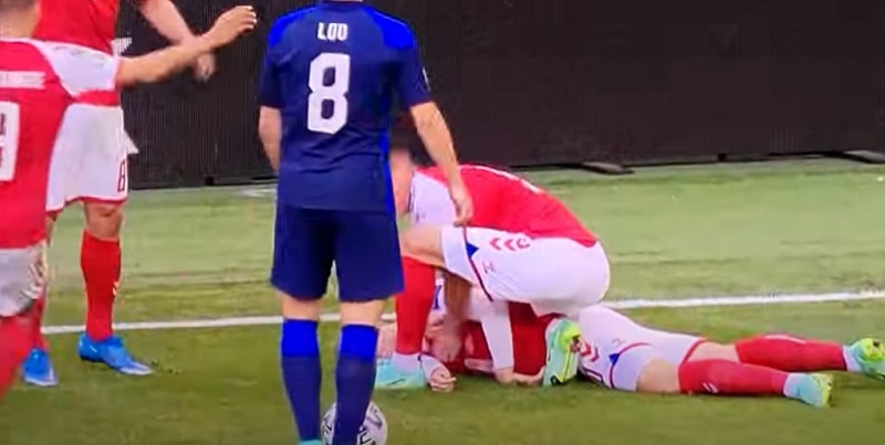 Europei, l’Uefa su Eriksen: “Giocatore stabilizzato in ospedale dopo il malore”