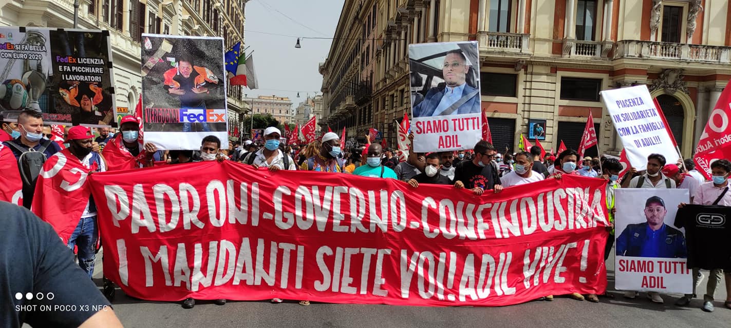 Roma, 25 mila in piazza: “Adil vive, subito lo sciopero generale contro la violenza padronale”