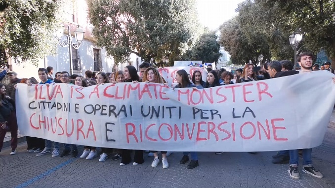 Ilva, cittadini di Taranto: “Vendola non offendere la magistratura, gli agnelli sacrificali sono stati i bambini”