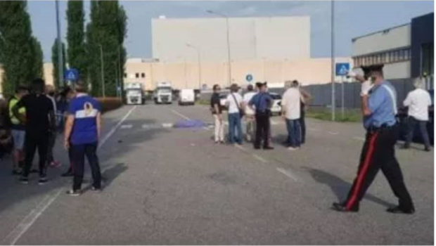 Novara, camion crumiro forza un presidio di lotta: assassinato un militante sindacale