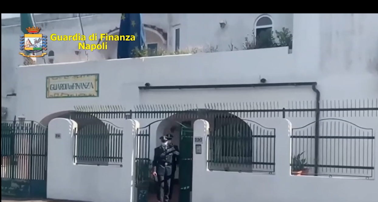 Forio d’Ischia, società non versava contributi dipendenti di alberghi e ristoranti: sequestrato un milione di euro