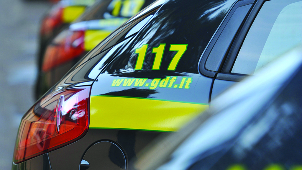 Nola, parroco salvato dal soccorso tempestivo di un finanziere