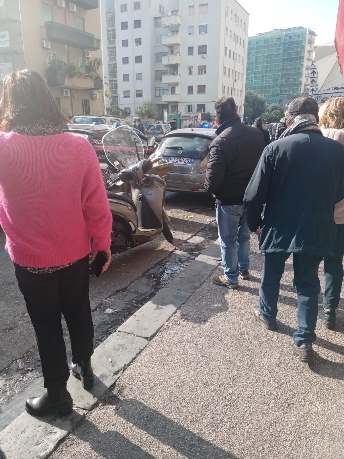 Napoli, sparatoria a Fuorigrotta. Gravissimo il titolare Bar Troncone