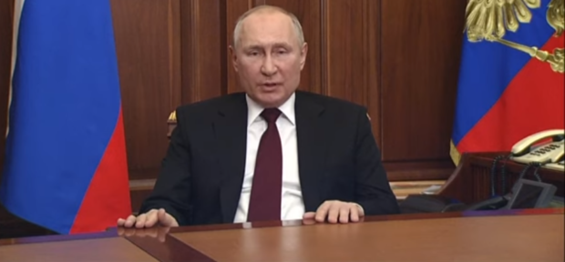 Putin riconosce l’indipendenza delle repubbliche Donetsk e Lugansk nell’Ucraina orientale