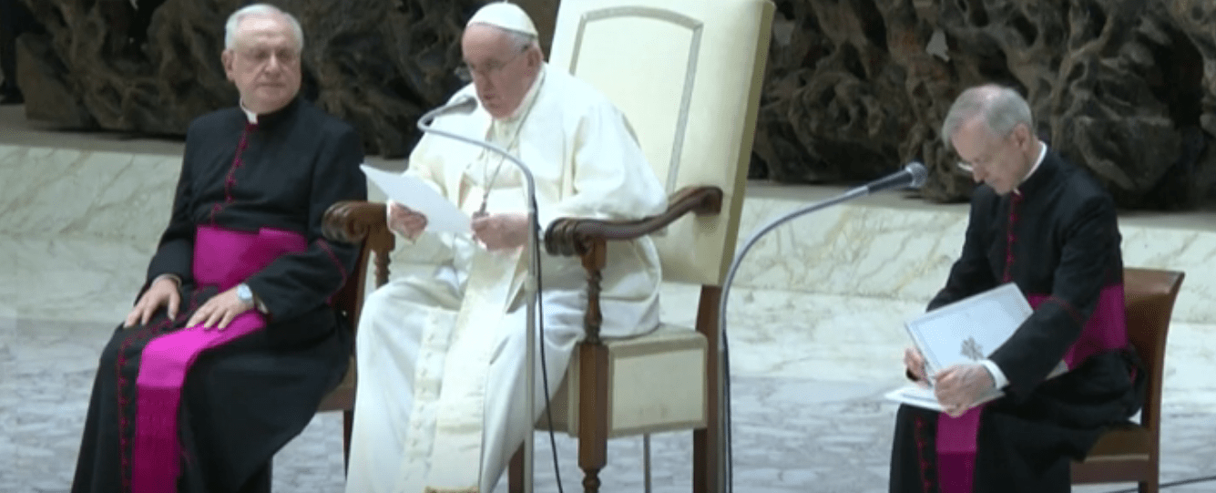 Assassinio di Darya Dugina, Papa Francesco: “Nella guerra pagano gli innocenti”. Arrogante reazione del regime di Kiev: “Non era vittima incolpevole”