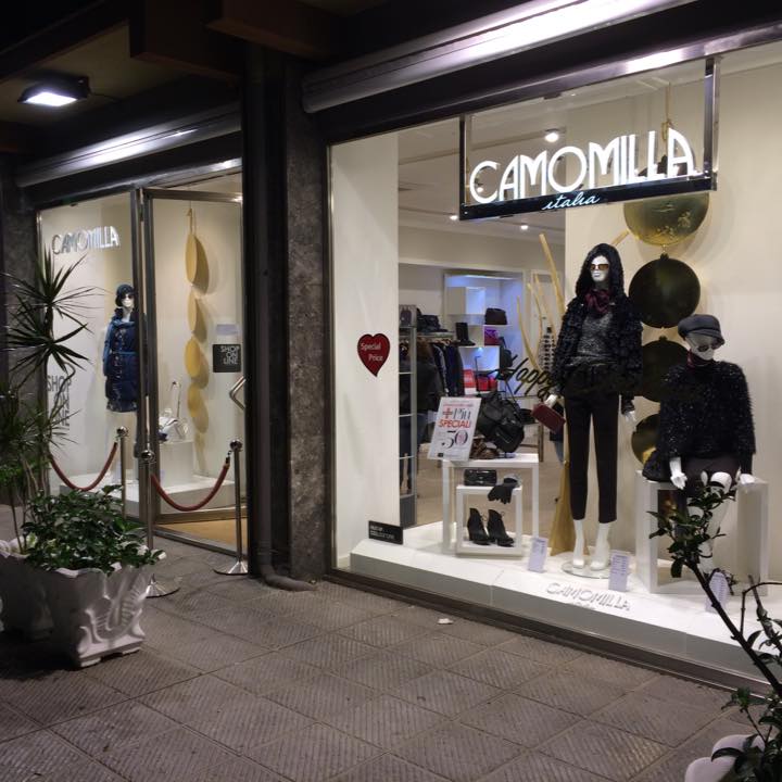 Commesse di Camomilla Italia in rivolta: “sottopagate, umiliate e costrette a licenziarci”