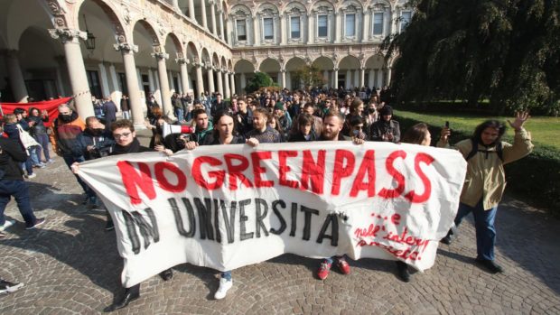 Studenti No Green Pass: “Voteremo Italia Sovrana e Popolare”
