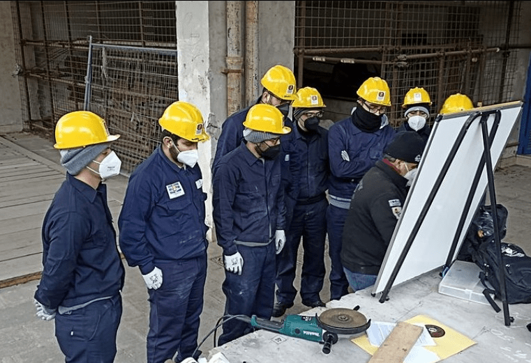 Napoli, pubblicato il bando per il corso di operaio edile polivalente