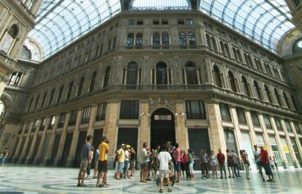 Napoli, parte il servizio di vigilanza della Galleria Umberto finanziato da privati