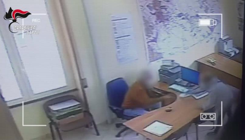 La cricca del Comune di Scisciano(Napoli): sesso e soldi in cambio di appalti, 13 misure cautelari