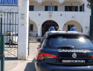 Ischia, blitz dei carabinieri in un istituto religioso: arrestata una suora per maltrattamenti sui minori