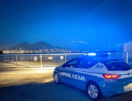 Napoli, notte di violenza in centro storico: accoltellati due minorenni