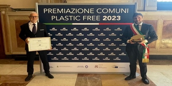 Benevento, premiata Comune Plastic free