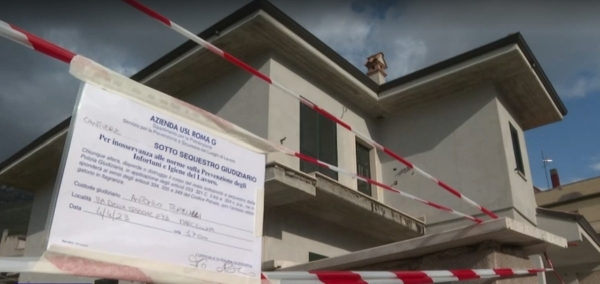 Roma, operaio 65enne cade e muore